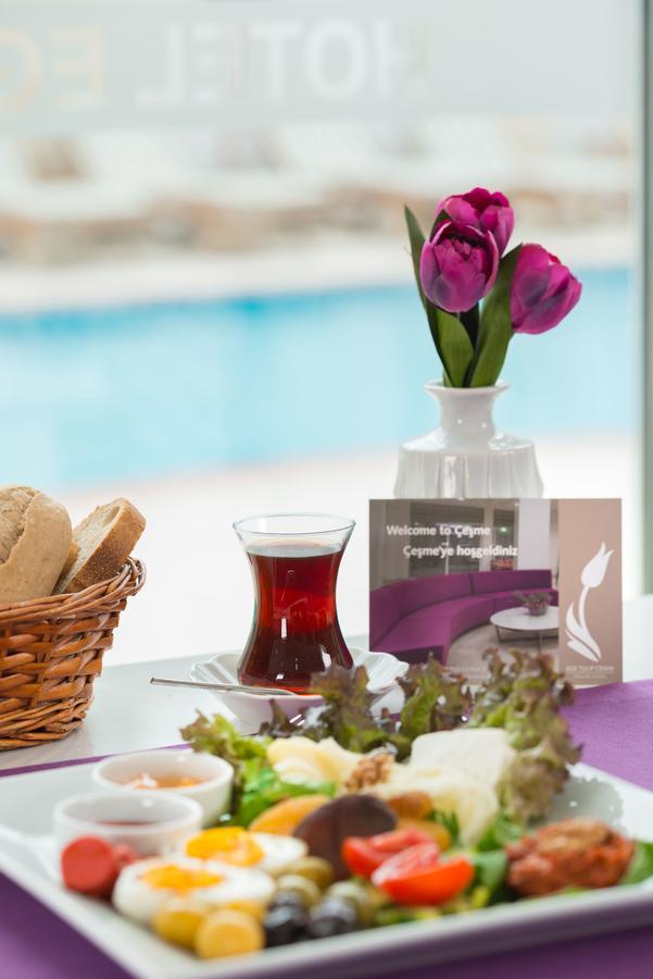 Ege Tulip Cesme Hotel Exterior foto