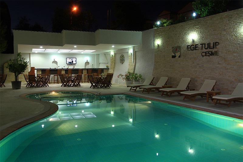 Ege Tulip Cesme Hotel Exterior foto